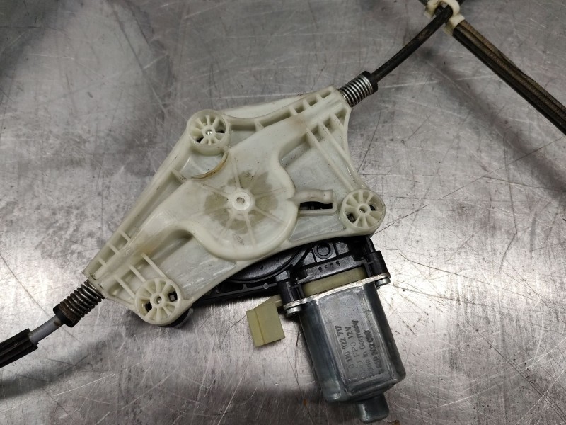 Recambio de elevalunas delantero izquierdo para seat leon (5f1) 1.6 tdi referencia OEM IAM 5F4837461D  