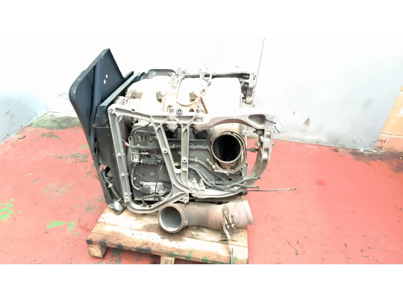 Recambio de catalizador para renault serie t 10.8 diesel referencia OEM IAM 21364817 7421478417 