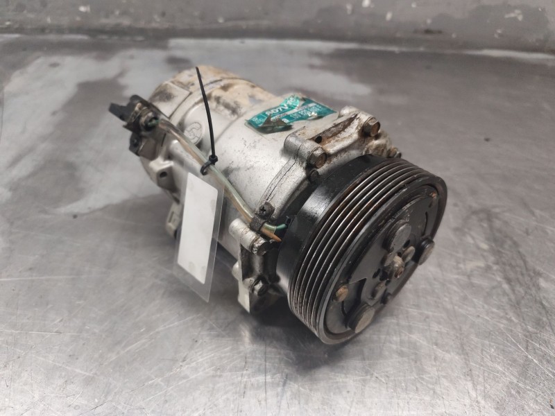 Recambio de compresor aire acondicionado para seat ibiza (6k1) select referencia OEM IAM 130820803F  