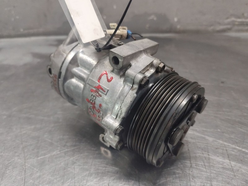 Recambio de compresor aire acondicionado para opel corsa c blue line referencia OEM IAM 24421642  