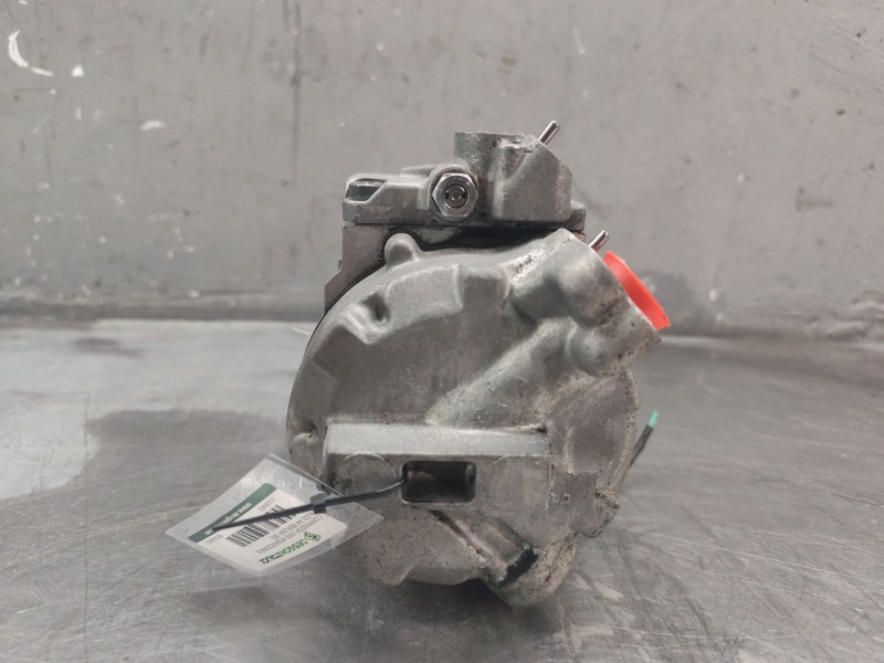 Recambio de compresor aire acondicionado para audi a4 berlina (b5) 1.9 tdi referencia OEM IAM 8D0260805J  