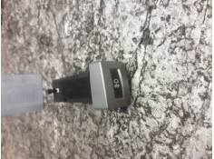 Recambio de boton antiniebla trasero para kia carnival ii 2.9 cdri ex referencia OEM IAM  6 PINS 