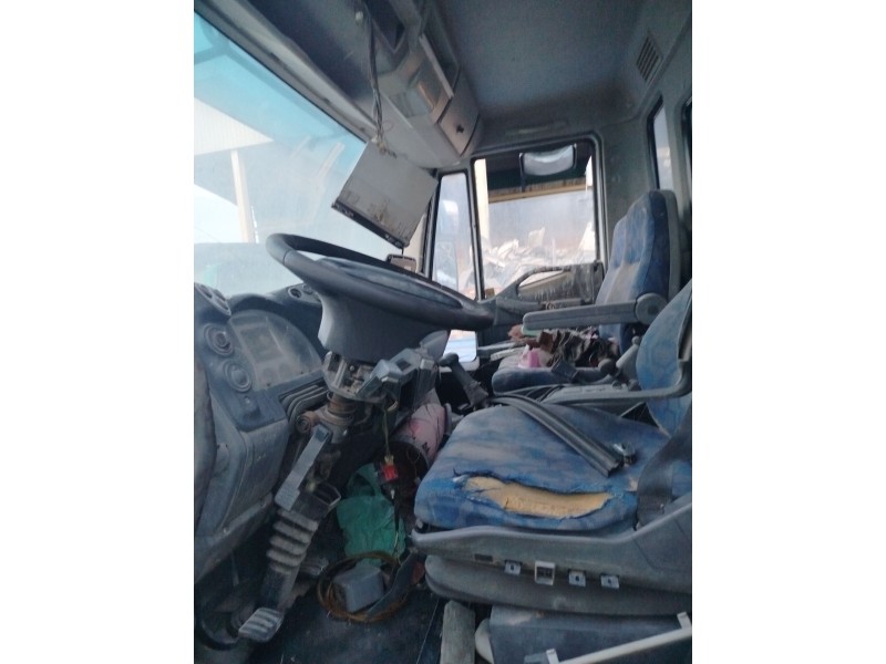 iveco eurocargo tector del año 2001