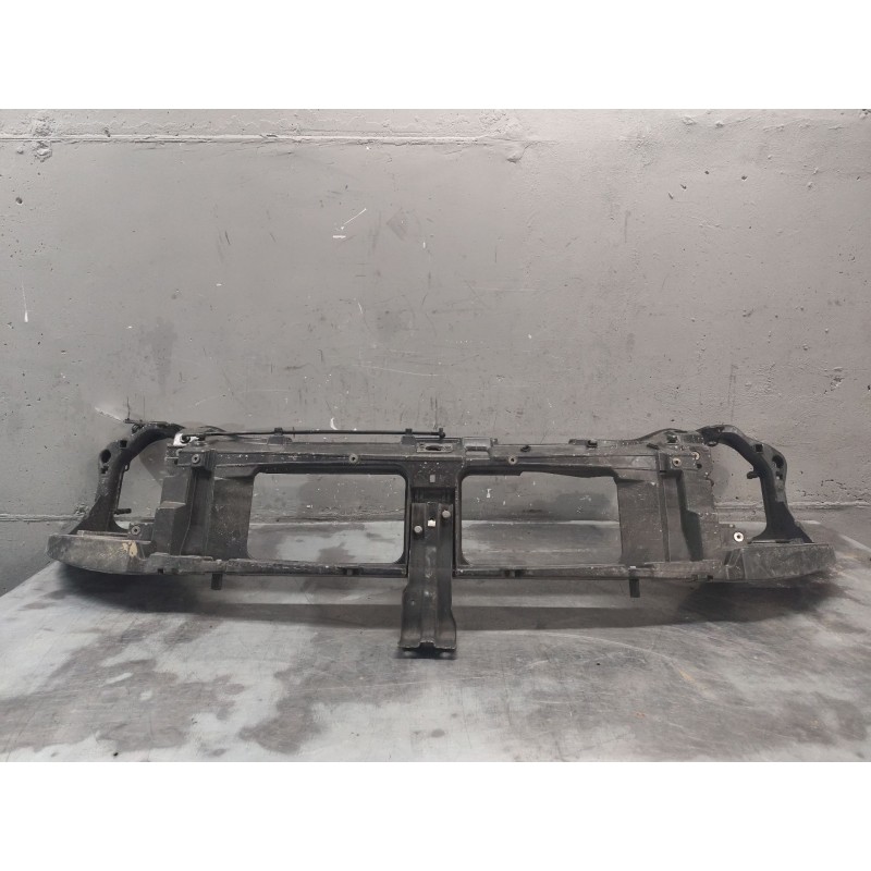 Recambio de panel frontal para renault master ii ph. 2 doka/pr. fgst 2.5 diesel referencia OEM IAM   