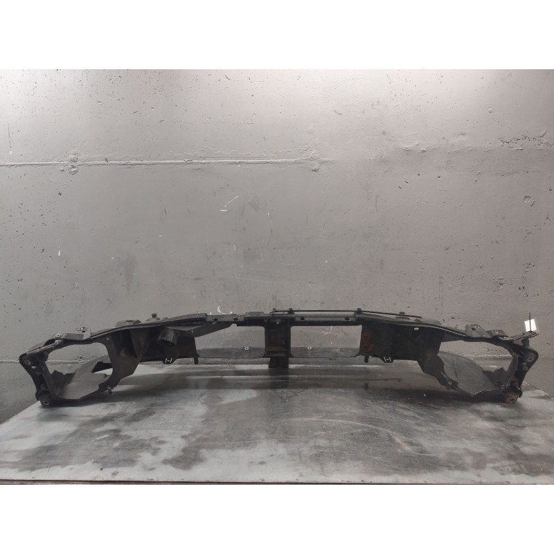 Recambio de panel frontal para renault master ii ph. 2 doka/pr. fgst 2.5 diesel referencia OEM IAM   