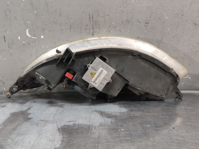 Recambio de faro derecho para peugeot 407 st sport pack referencia OEM IAM 966023648002  