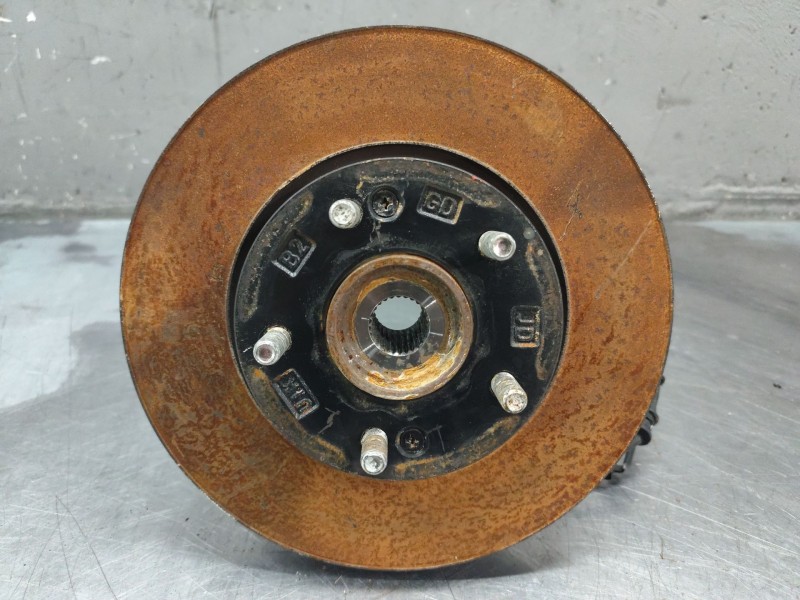 Recambio de mangueta delantera izquierda para hyundai i30 (gd) 1.6 crdi referencia OEM IAM   