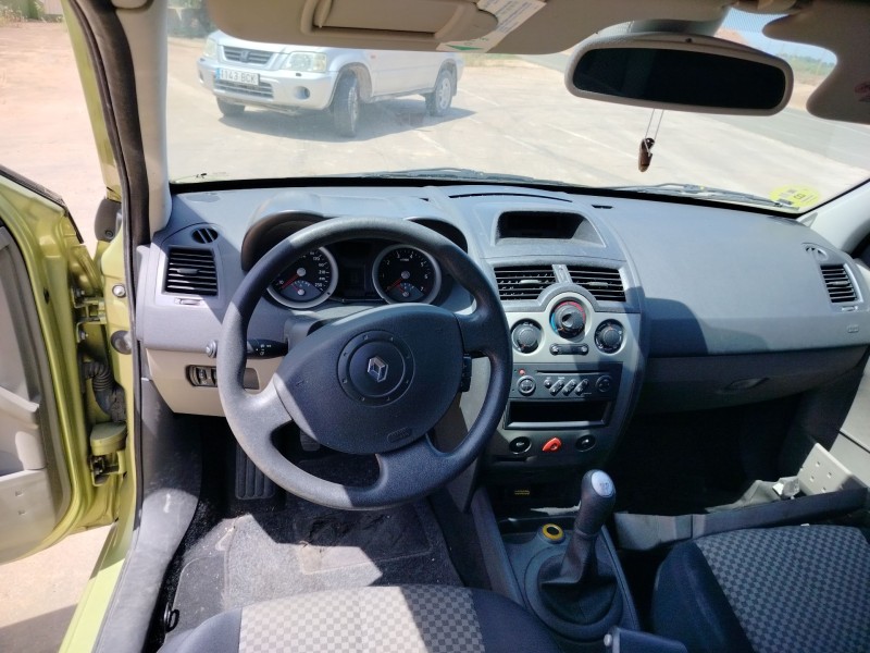 renault megane ii (bm0/1_, cm0/1_) del año 2004