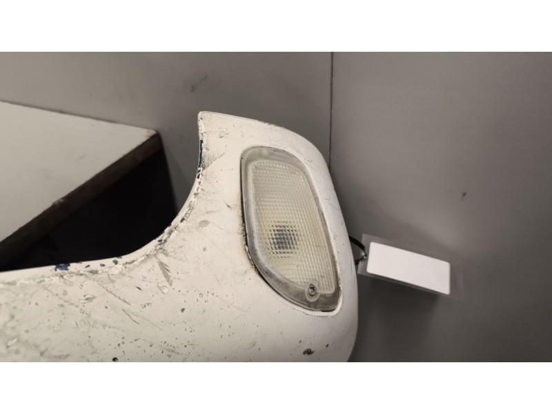 Recambio de moldura luna delantera para nissan trucks atleon 210 referencia OEM IAM 612619X025 izquierda 