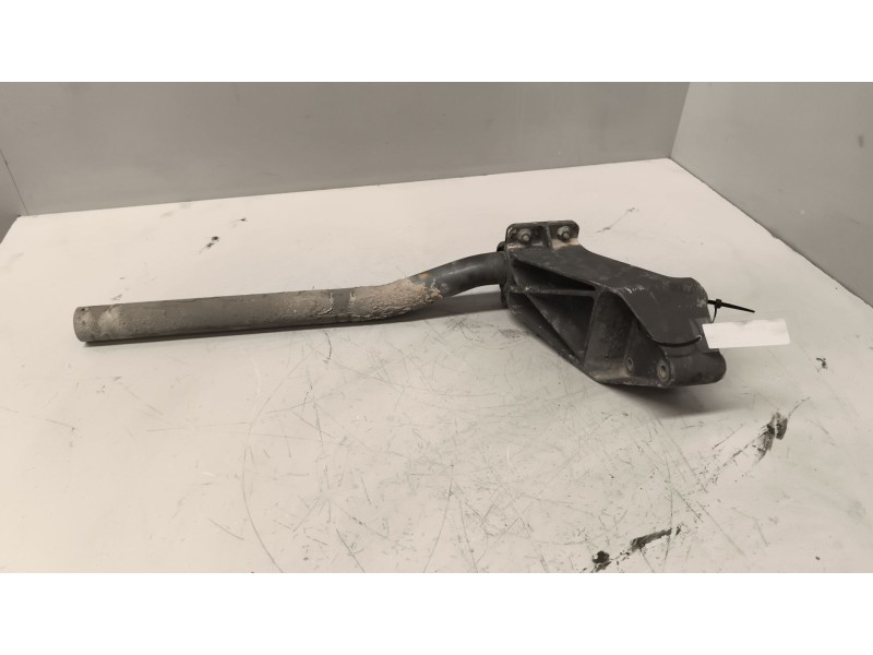 Recambio de soporte guardabarros trasero para daf serie xf105.xxx 12.9 diesel referencia OEM IAM  DERECHO 