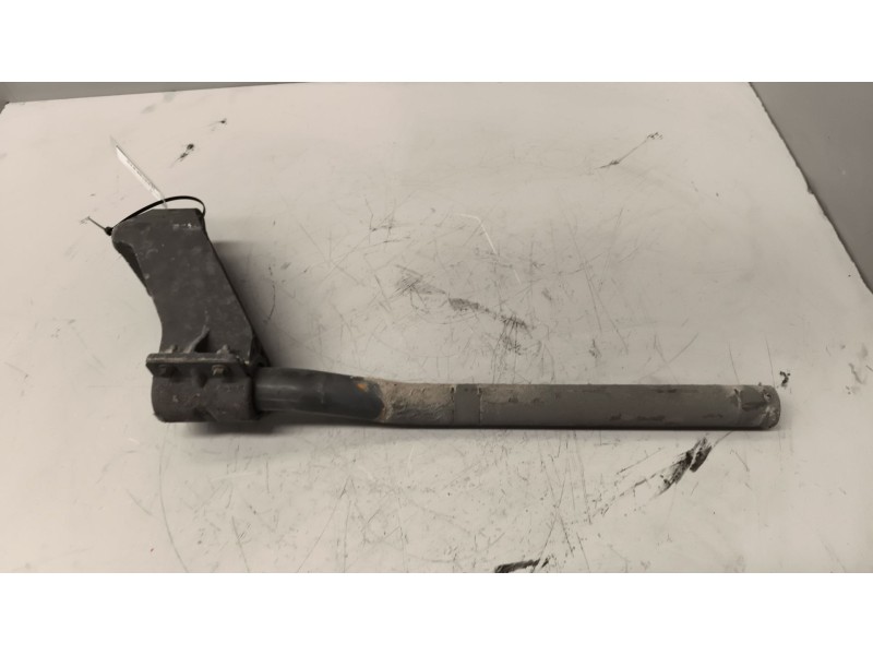 Recambio de soporte guardabarros trasero para daf serie xf105.xxx 12.9 diesel referencia OEM IAM  DERECHO 