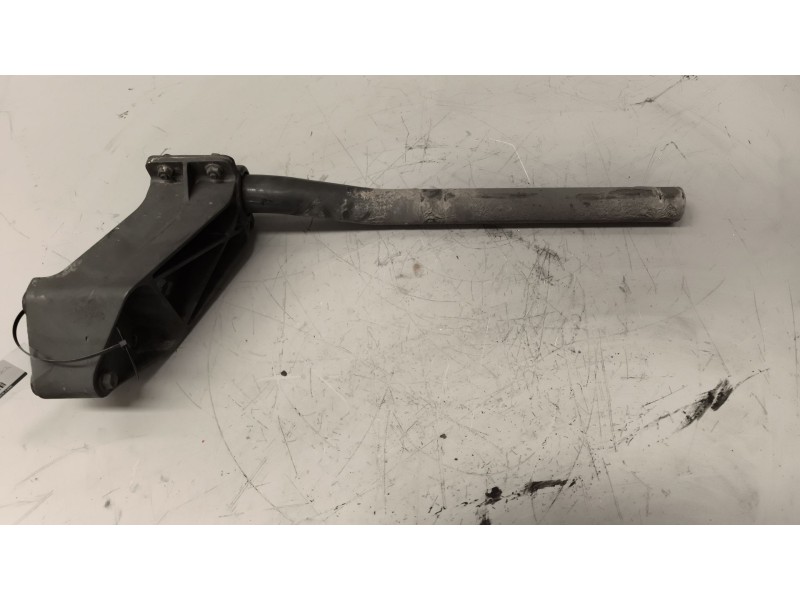 Recambio de soporte guardabarros trasero para daf serie xf105.xxx 12.9 diesel referencia OEM IAM  izquierdo 