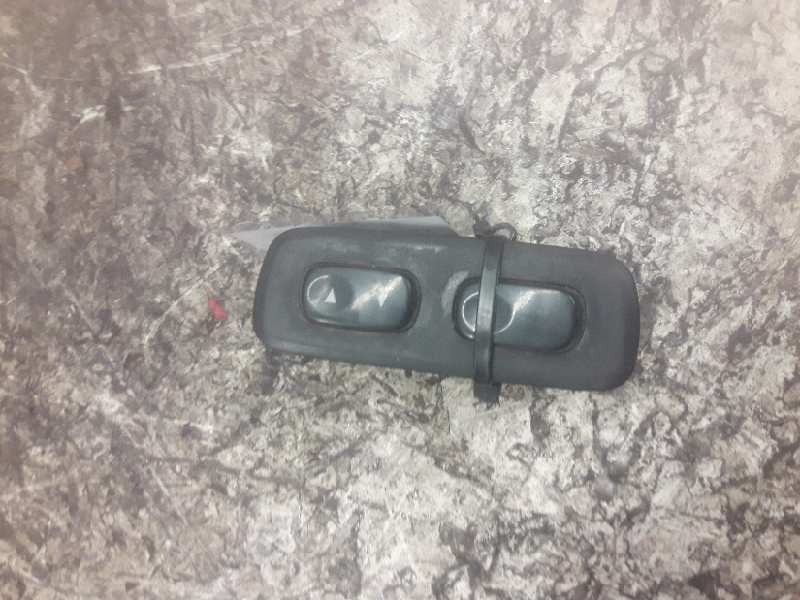 Recambio de mando elevalunas delantero izquierdo para hyundai accent (x3) 1.5 gls referencia OEM IAM 9357022000 7 PINS 