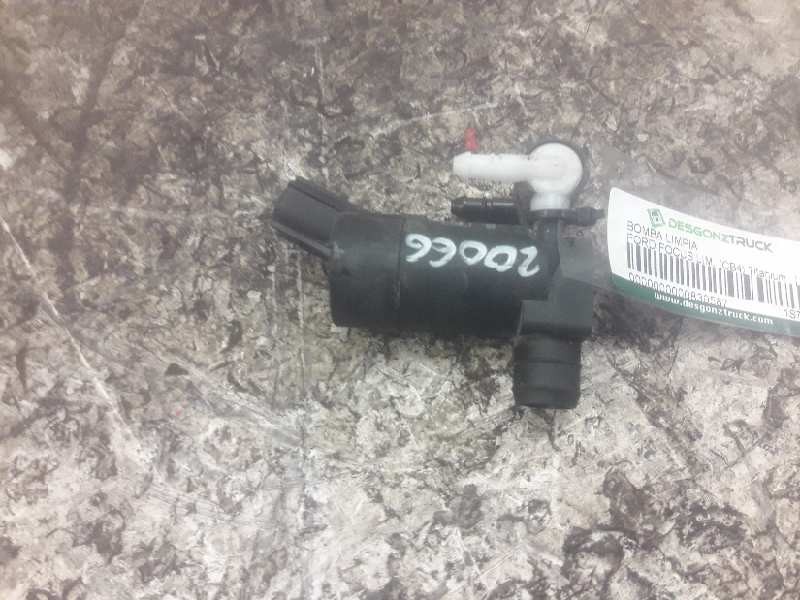 Recambio de bomba limpia para ford focus lim. (cb4) titanium referencia OEM IAM 1S7117K624FE 2 PINS 