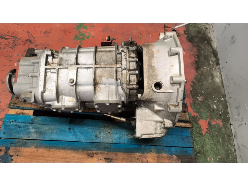 Recambio de caja cambios para iveco eurocargo tector chasis  (modelo 180 e 28) tráfico urbano referencia OEM IAM 2898S915604 887