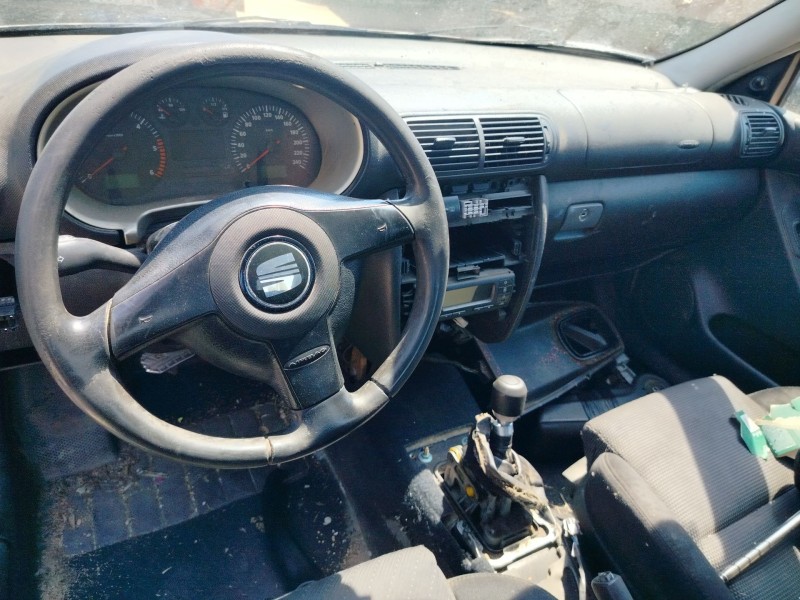 seat leon (1m1) del año 2000
