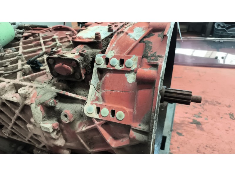 Recambio de despiece caja cambios para iveco stralis (ad/at) fg at / p 4x2 larga distancia referencia OEM IAM 16S181IT 131604615