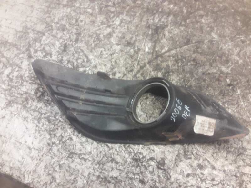 Recambio de tapa antiniebla derecha para ford focus lim. (cb4) titanium referencia OEM IAM 8M5119952AE  