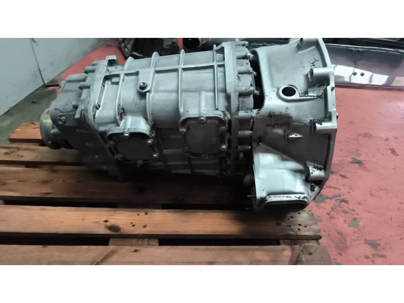 Recambio de caja cambios para iveco eurotech (mt) fg  180 e 27 larga distancia referencia OEM IAM 2895904A00 88869354 6433296