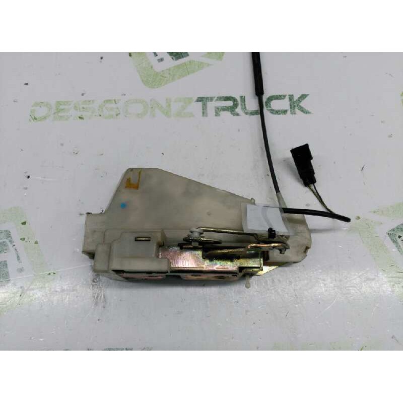 Recambio de cerradura puerta trasera derecha para ford mondeo berlina/familiar (fd) clx berlina referencia OEM IAM 7096477  