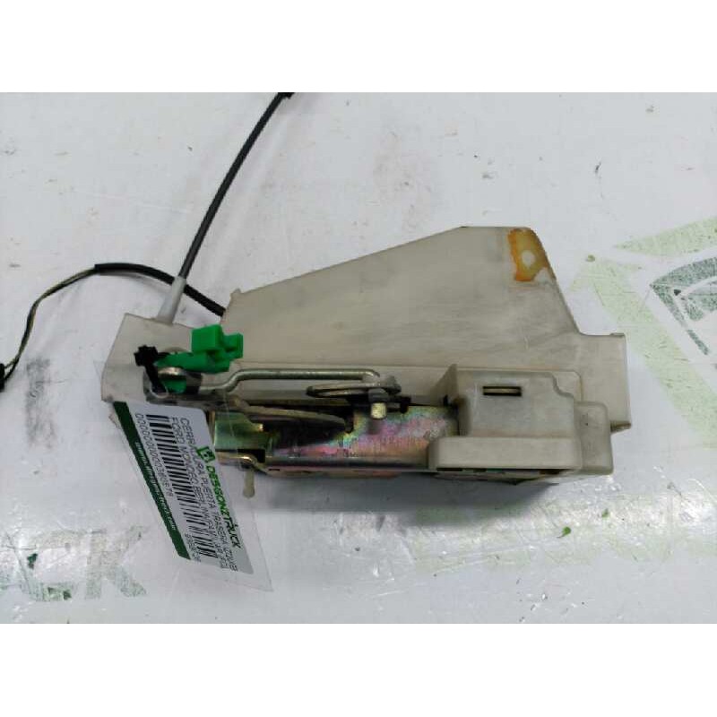 Recambio de cerradura puerta trasera izquierda para ford mondeo berlina/familiar (fd) clx berlina referencia OEM IAM 93BBF26413B