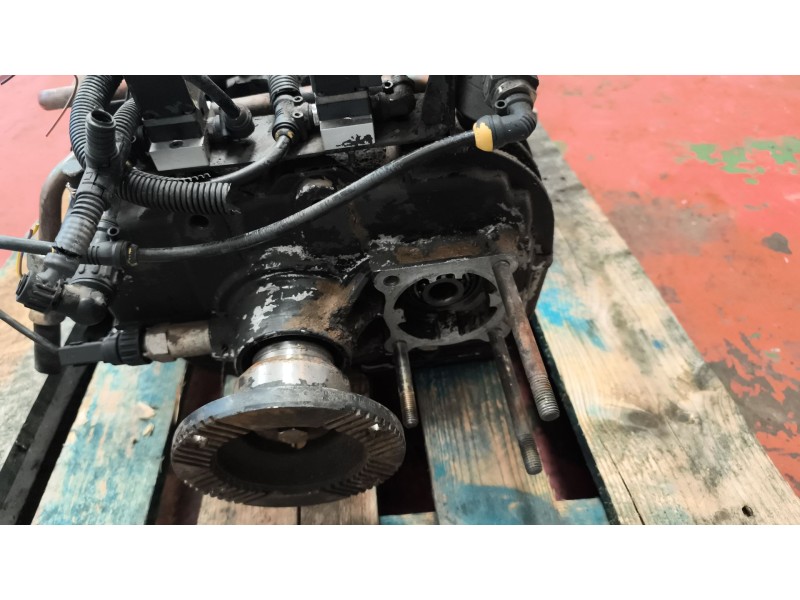 Recambio de caja cambios para nissan trucks atleon 210 referencia OEM IAM 6S850 1290055249 320109X601