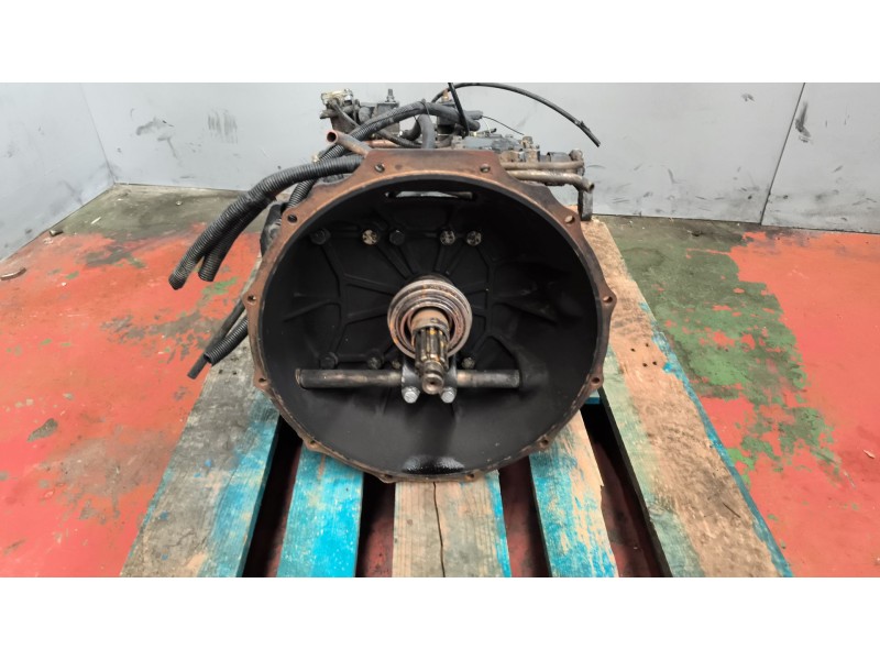 Recambio de caja cambios para nissan trucks atleon 210 referencia OEM IAM 6S850 1290055249 320109X601
