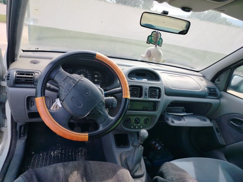 renault clio ii (bb_, cb_) del año 1999