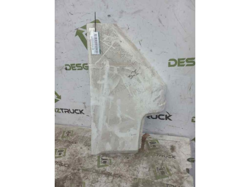 Recambio de aleta delantera derecha para nissan trade 100 caja cerrada, techo elevado referencia OEM IAM   