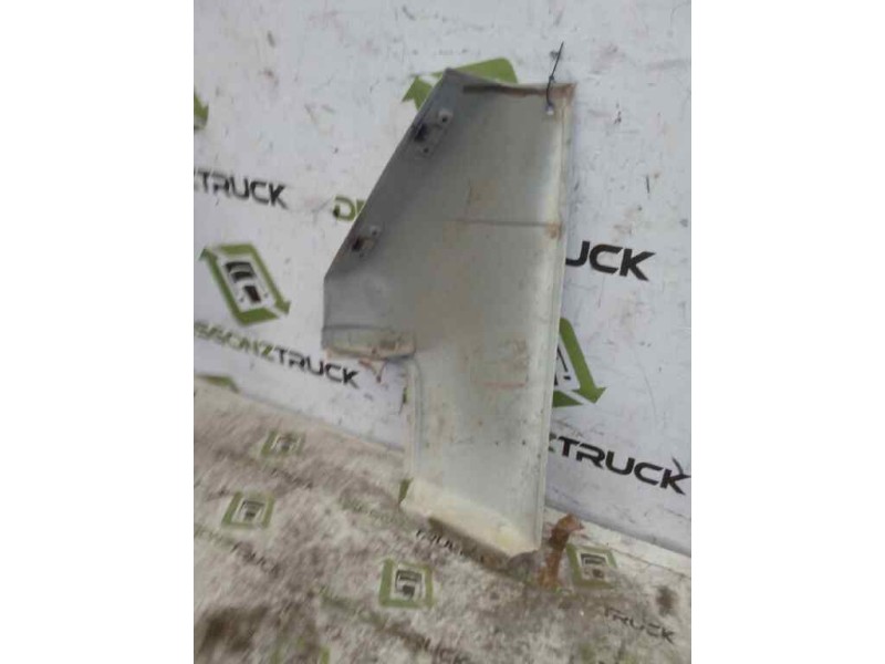 Recambio de aleta delantera derecha para nissan trade 100 caja cerrada, techo elevado referencia OEM IAM   