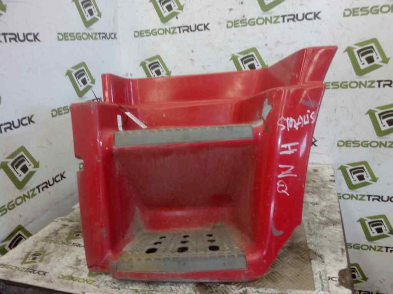 Recambio de peldaño izquierdo para iveco stralis (as) fsa t / fp lt 4x2 gran espacio referencia OEM IAM   