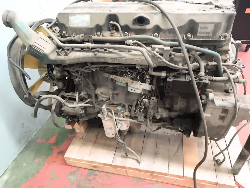 Recambio de despiece motor para volvo fm xxx 10.8 diesel referencia OEM IAM D11C450EUV  