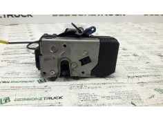 Recambio de cerradura puerta delantera izquierda para opel vivaro combi 2.7t corto referencia OEM IAM 9200008260   2