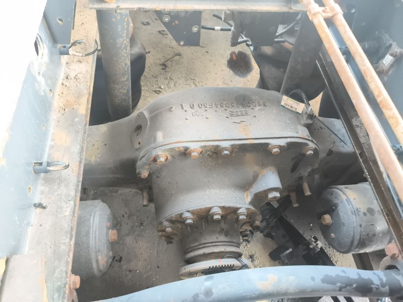 Recambio de eje trasero para renault premium lander fg 4x2 corto referencia OEM IAM 7420584552  