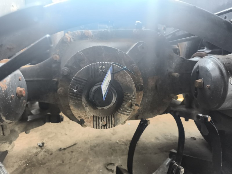 Recambio de eje trasero para renault premium lander fg 4x2 corto referencia OEM IAM 7420584552  