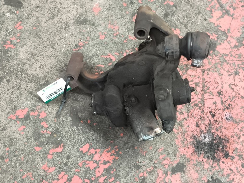 Recambio de mangueta delantera derecha para nissan cabstar e referencia OEM IAM   