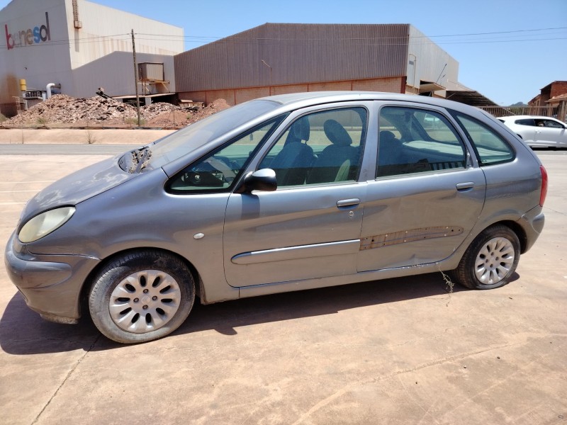 citroën xsara picasso (n68) del año 2003