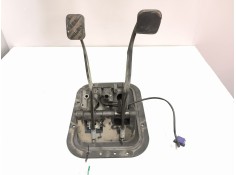 Recambio de soporte pedales para renault midlum fg xxx.10    e4 cabina doble referencia OEM IAM 5010640219 9650010170 