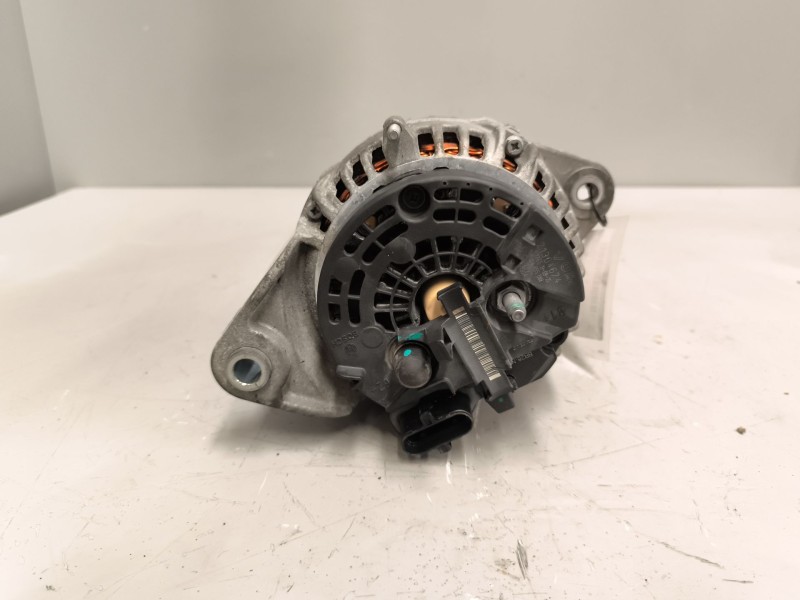 Recambio de alternador para renault serie t 12.8 diesel referencia OEM IAM 21304674 0124655088 150A/28V/BOSCH