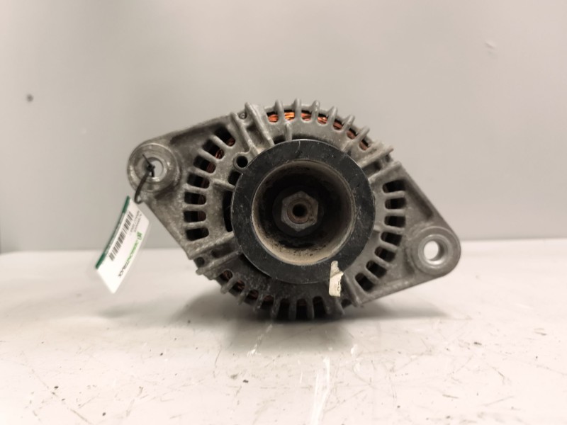 Recambio de alternador para renault serie t 12.8 diesel referencia OEM IAM 21304674 0124655088 150A/28V/BOSCH
