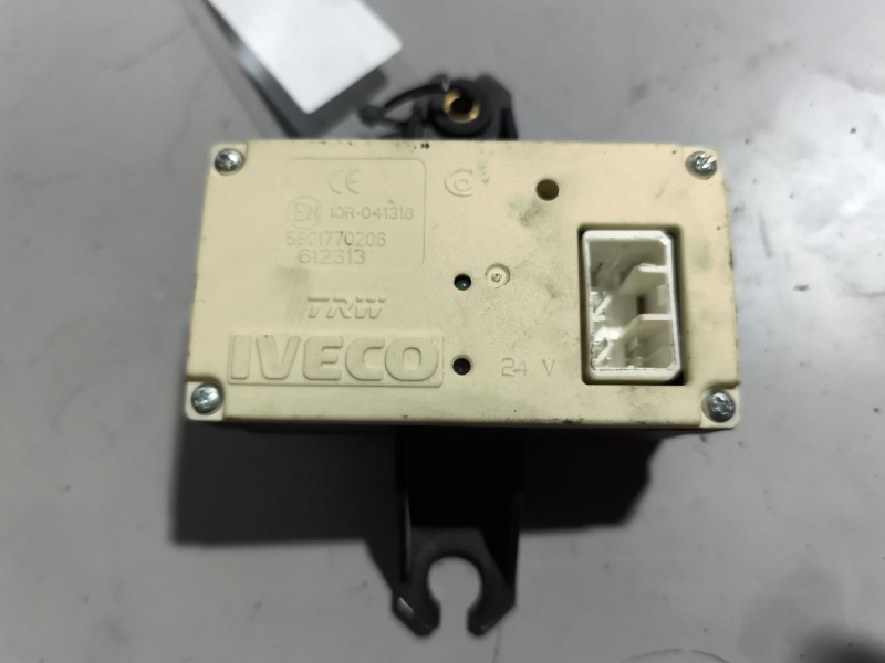 Recambio de modulo electronico para iveco stralis (as) 11.1 diesel referencia OEM IAM 5801770206  