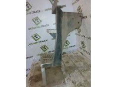 Recambio de peldaño derecho para renault r 365 (264 / 275 kw) fsafe modelo 365 264 kw cabina para dormir referencia OEM IAM    2