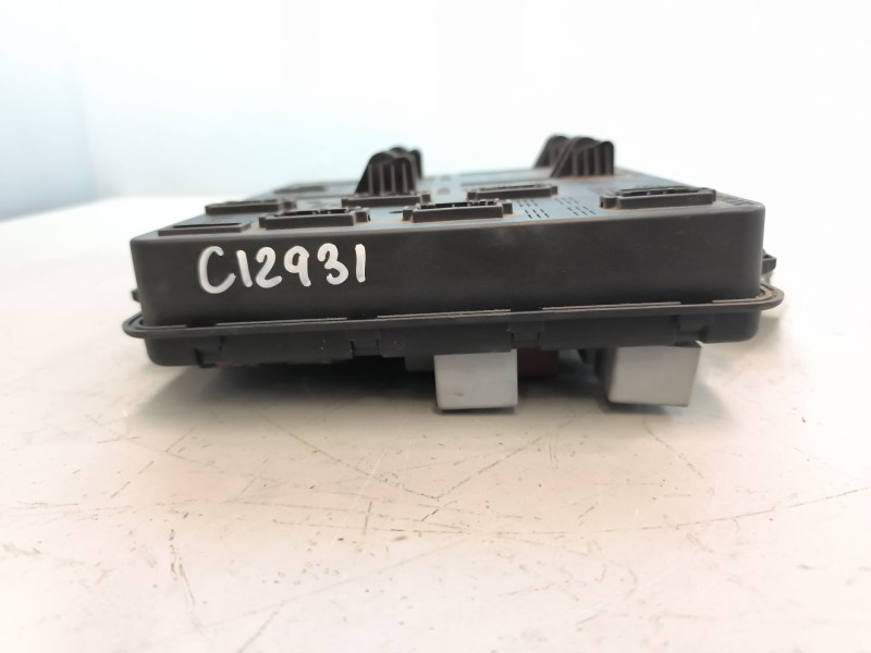 Recambio de caja reles / fusibles para daf serie lf45.xxx desde 06 referencia OEM IAM 5010516886  