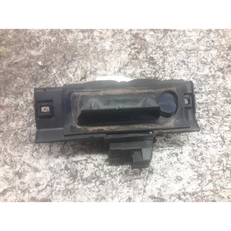 Recambio de maneta exterior porton para peugeot 206 berlina e-music referencia OEM IAM N0500054 2 PINS 