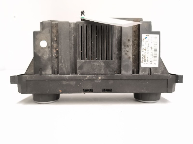 Recambio de mando calefaccion / aire acondicionado para iveco stralis (as) 12.9 diesel referencia OEM IAM 5801361500  