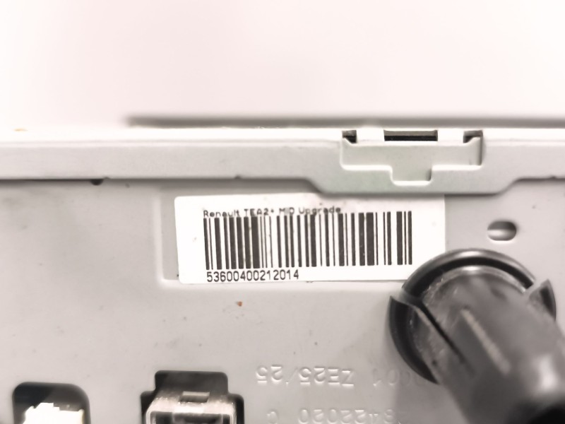 Recambio de sistema audio / radio cd para renault serie t 12.8 diesel referencia OEM IAM 7422587278  