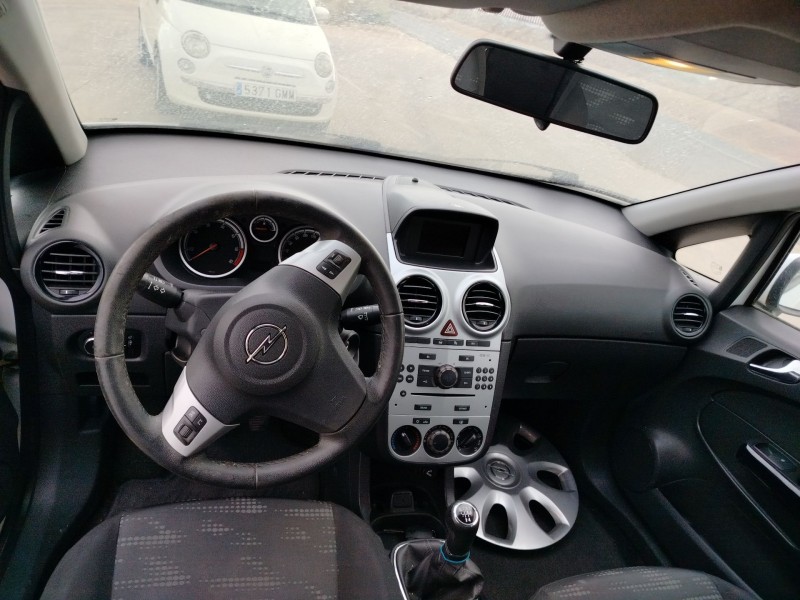 opel corsa d (s07) del año 2012