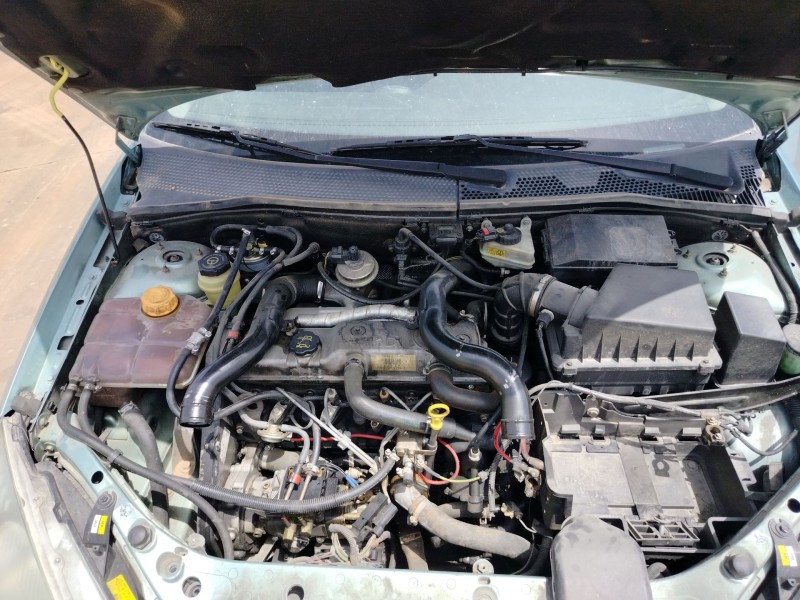 ford focus berlina (cak) del año 1999