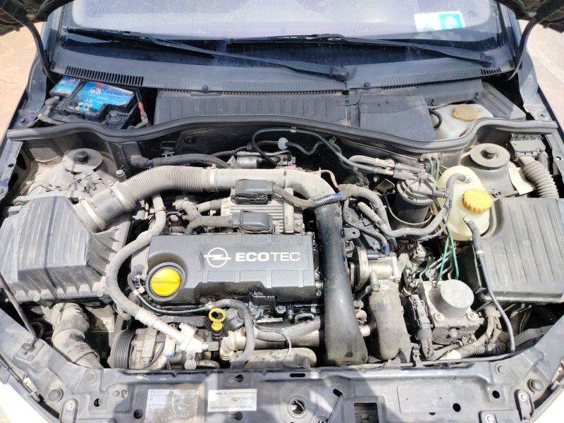 opel corsa c del año 2003