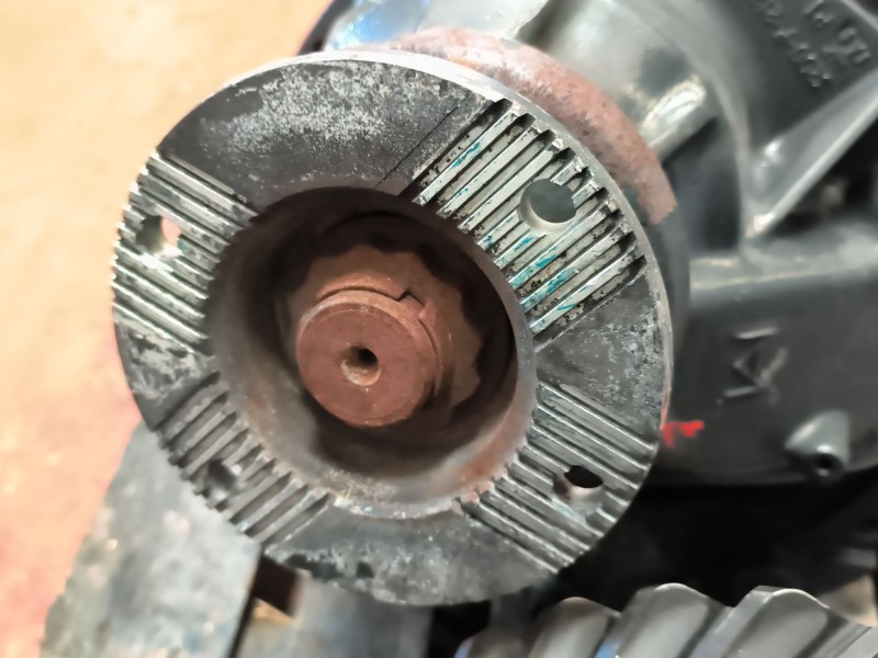 Recambio de grupo para iveco stralis (as) 10.3 diesel referencia OEM IAM MS17X 42560359 RATIO:1//285/13X37